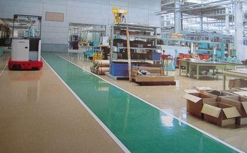 应该如何预防东乡环氧地坪出现发白的现象